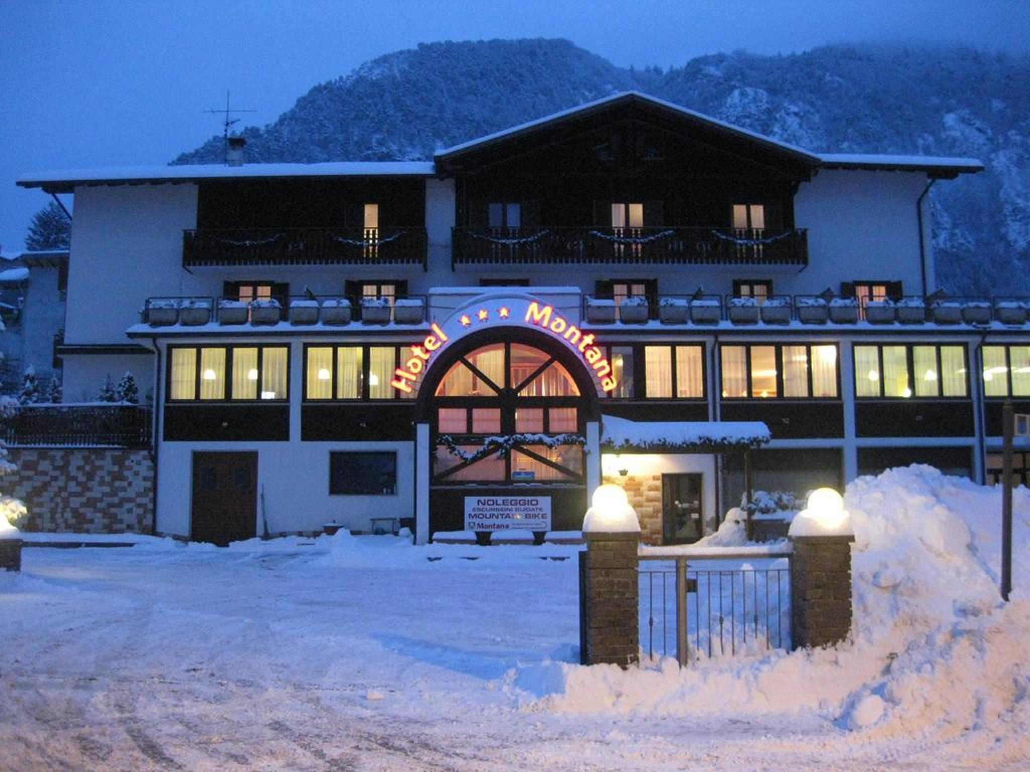 Hotel & Residence Montana Fai della Paganella Exteriér fotografie
